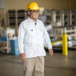 タマツ製作所(台車王)代表の田浦さん NATURE FANS設置時にて この仕草と表情がたまりません! 2019年8月撮影